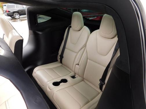 2020 Tesla Model X Long Range