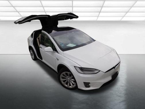 2020 Tesla Model X Long Range