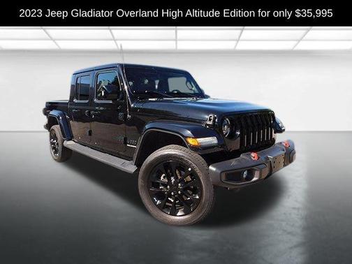 2023 Jeep Gladiator Overland