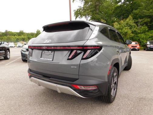 Gray 2024 Hyundai TUCSON Limited