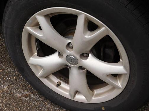 2011 Nissan Rogue SV