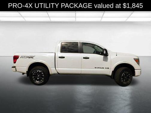 2019 Nissan Titan PRO-4X