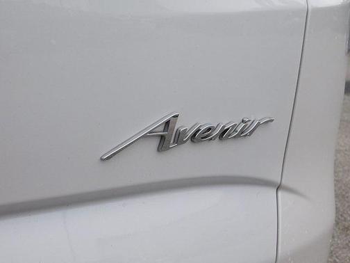 2022 Buick Enclave Avenir