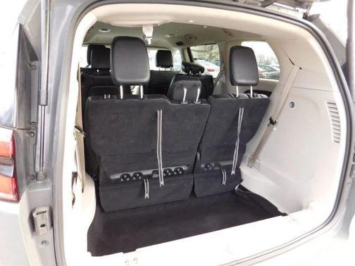 2023 Chrysler Pacifica Touring-L