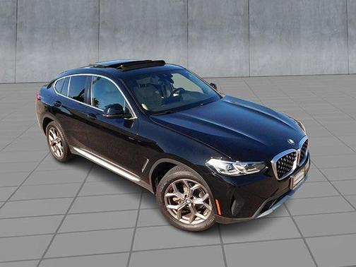 2022 BMW X4 xDrive30i