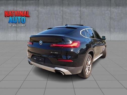 2022 BMW X4 xDrive30i