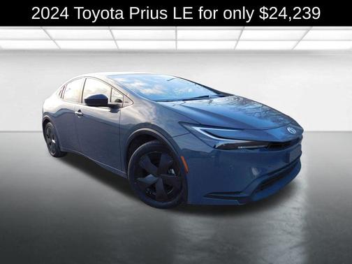 2024 Toyota Prius LE