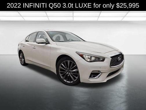 2022 INFINITI Q50 LUXE