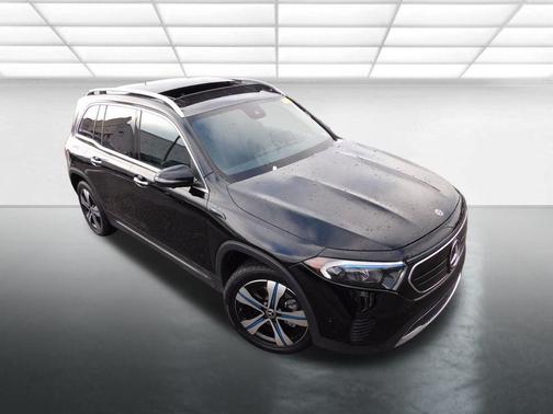 2022 Mercedes-Benz EQB 350 Base 4MATIC