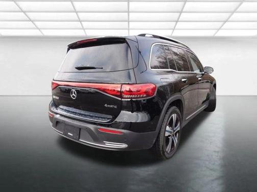 2022 Mercedes-Benz EQB 350 Base 4MATIC