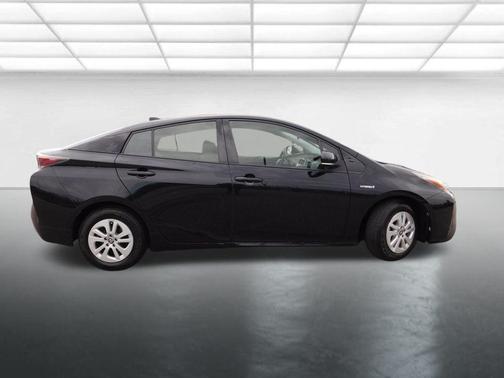 2016 Toyota Prius Two