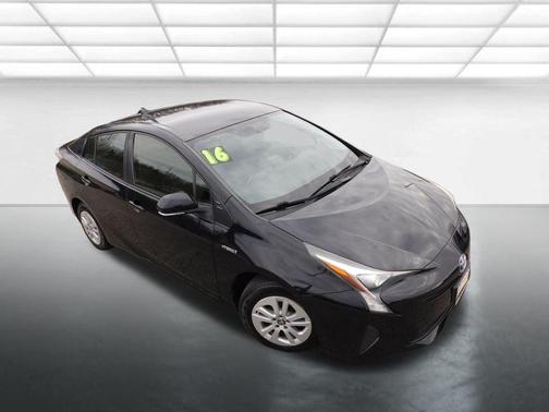 2016 Toyota Prius Two