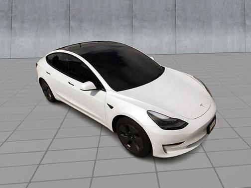 2023 Tesla Model 3 Standard Range