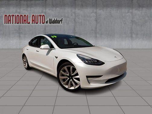 2019 Tesla Model 3 Mid Range