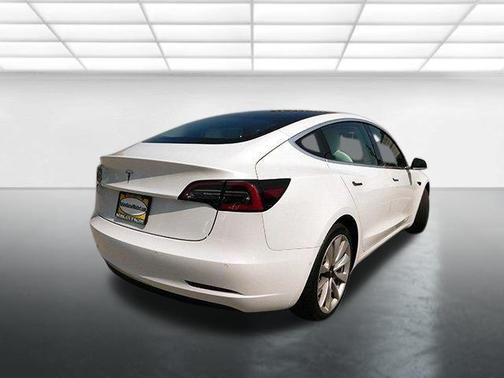2019 Tesla Model 3 Mid Range