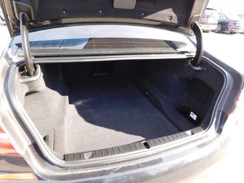 2017 BMW 750 i xDrive