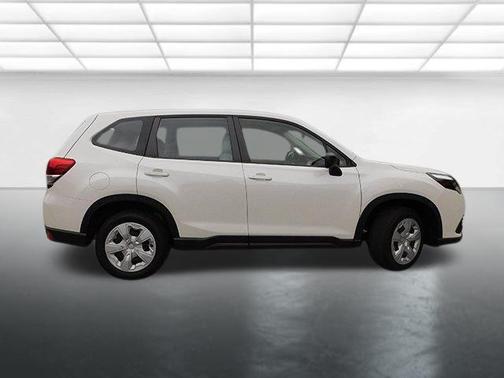 2022 Subaru Forester Base (CVT)