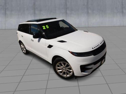 2025 Land Rover Range Rover Sport P360 SE