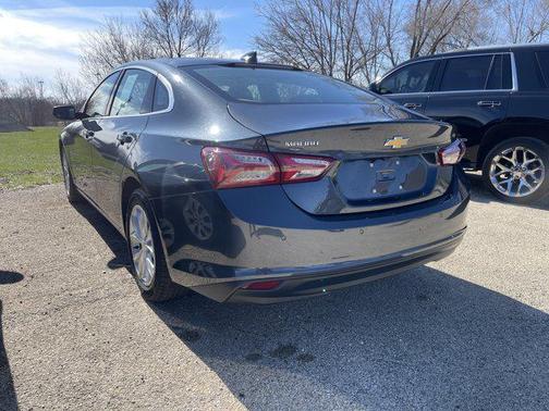 2021 Chevrolet Malibu FWD LT