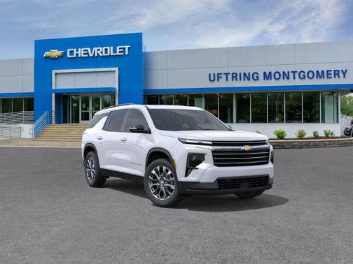 Polar White Tricoat 2026 Chevrolet Traverse LT