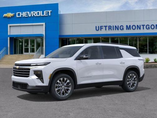 Polar White Tricoat 2026 Chevrolet Traverse LT
