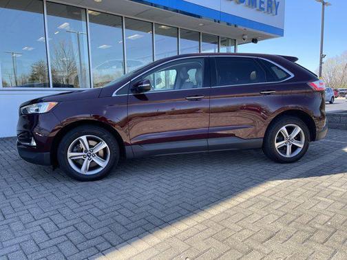 BURGUNDY VELVET MET TINT CC 2019 Ford Edge Titanium