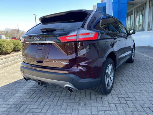 BURGUNDY VELVET MET TINT CC 2019 Ford Edge Titanium