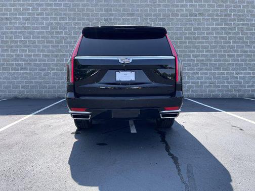 2022 Cadillac Escalade ESV Luxury