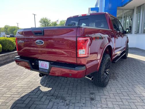 Ruby Red Metallic Tinted Clearcoat 2016 Ford F-150 XLT