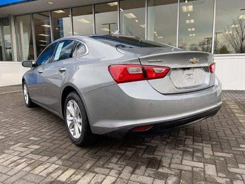 2025 Chevrolet Malibu FWD 1LT
