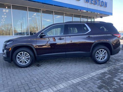 2022 Chevrolet Traverse LT Cloth