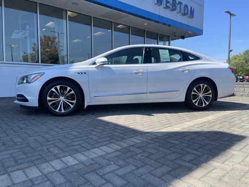 2017 Buick LaCrosse Premium