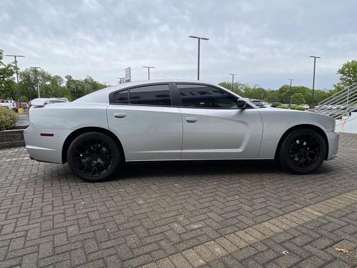 Bright Silver Metallic Clearcoat 2012 Dodge Charger SE