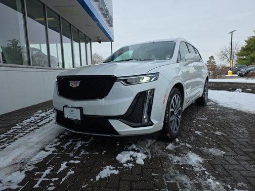2025 Cadillac XT6 Sport AWD