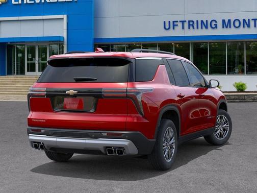 Radiant Red Tintcoat 2026 Chevrolet Traverse LT