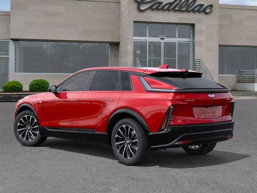 2025 Cadillac LYRIQ Sport