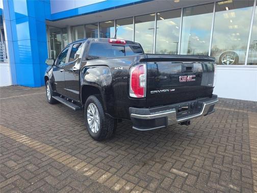 Onyx Black 2018 GMC Canyon SLT