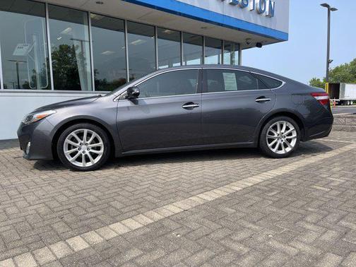 2013 Toyota Avalon Limited