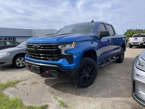 Glacier Blue Metallic 2024 Chevrolet Silverado 1500 LT Trail Boss