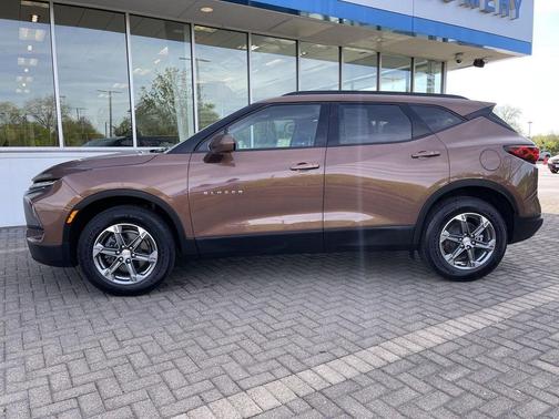 Copper Bronze Metallic 2024 Chevrolet Blazer 2LT