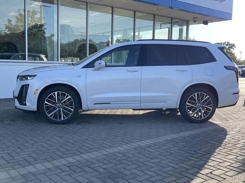 Crystal White Tricoat 2024 Cadillac XT6 Sport AWD