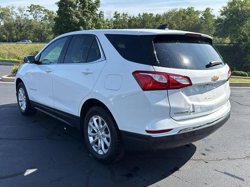 Summit White 2018 Chevrolet Equinox LT