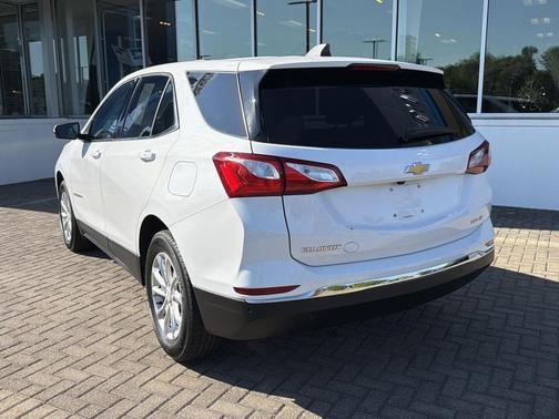 Summit White 2018 Chevrolet Equinox LT