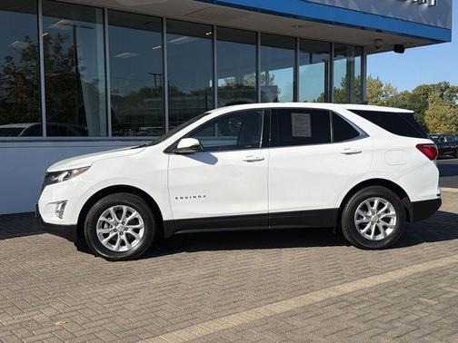 Summit White 2018 Chevrolet Equinox LT