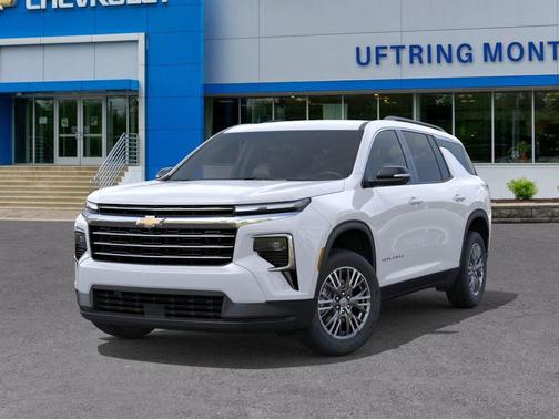 Summit White 2026 Chevrolet Traverse LT