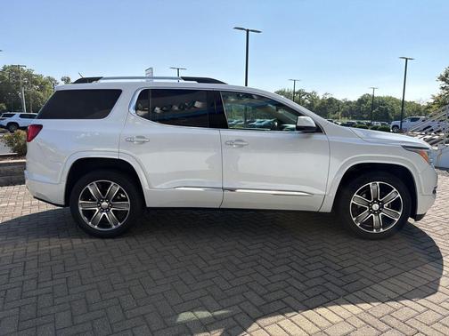 White Frost Tricoat 2017 GMC Acadia Denali