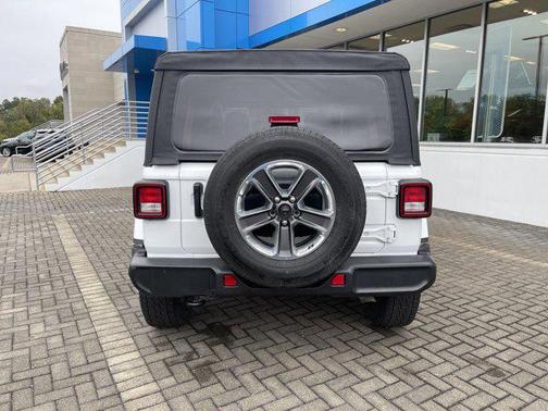 2022 Jeep Wrangler Unlimited Sahara