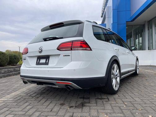 2019 Volkswagen Golf Alltrack TSI SE