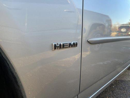 2006 Dodge Charger SRT8