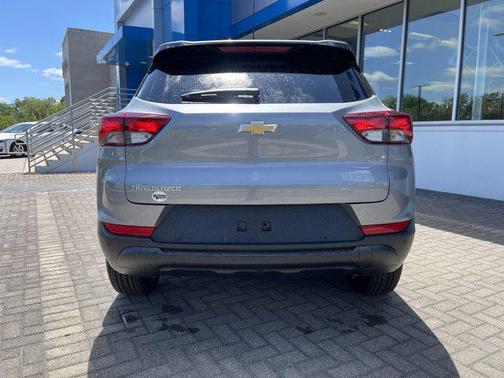 2025 Chevrolet Trailblazer LS